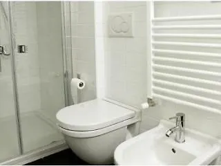 B&B San Petronio Vecchio 2*, Болонья